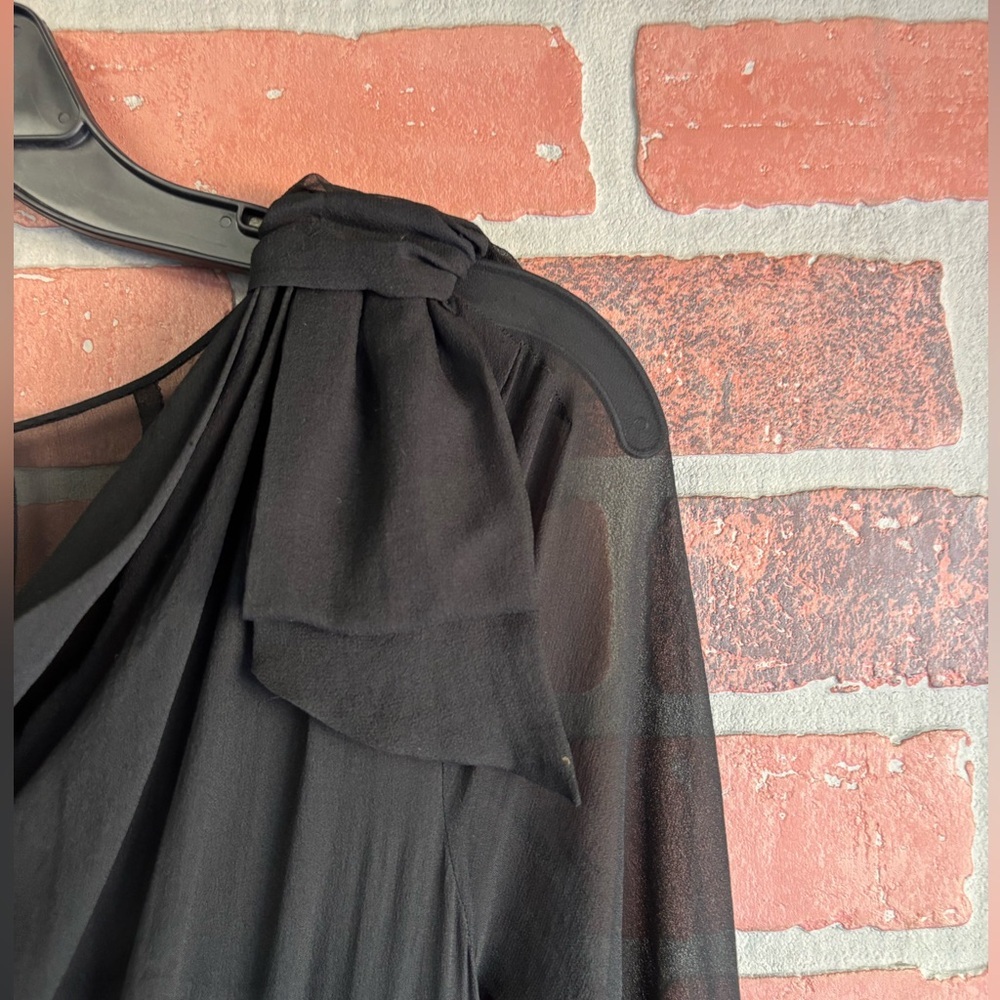 Kornhauser luxurious Vintage 1950s Elegant Black Silk/Chiffon Dress with Bow - Picture 3 of 8